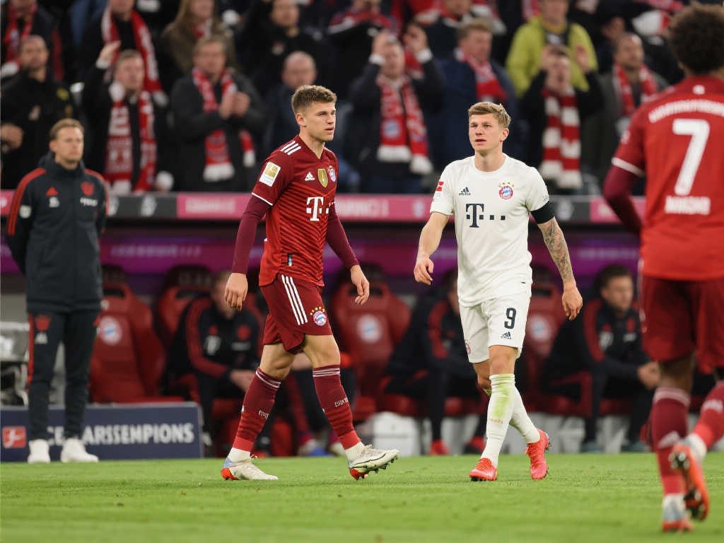 青年足球训 青年足球训